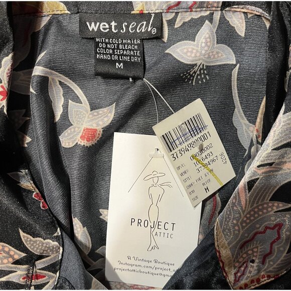 Vintage Y2K NWT 1950s-Style Satin Floral Button-Up Blouse With Tie Waist - Picture 8 of 9